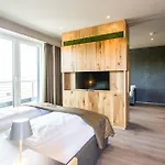 Ξενοδοχείο Monte Mare Sauna-spa-sports-hotel 4*