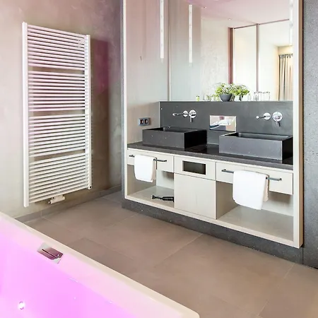 Monte Mare Sauna-spa-sports-hotel מלון 4*