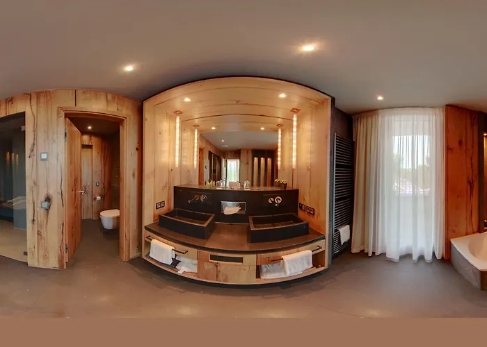 Monte Mare Sauna-spa-sports-hotel 4*